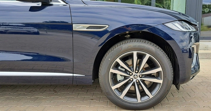 Jaguar F-Pace cena 349900 przebieg: 8200, rok produkcji 2023 z Szadek małe 781